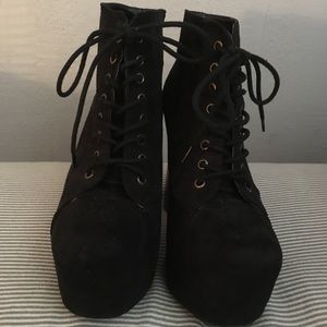 Black heeled lace up boot. Size 8. Speed limit 98
